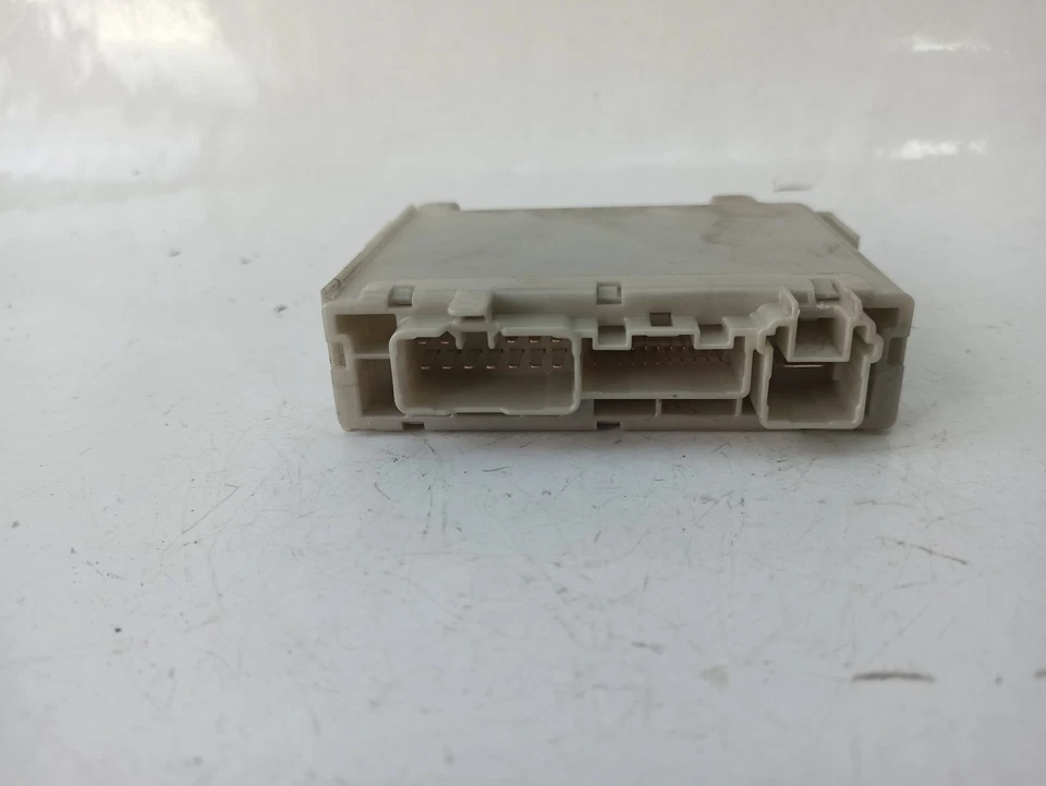 8264152030 RELAY FUSE BOX MULTIFUNCTION RELAY / 180777 FOR TOYOTA YARI - Image 2 of 4