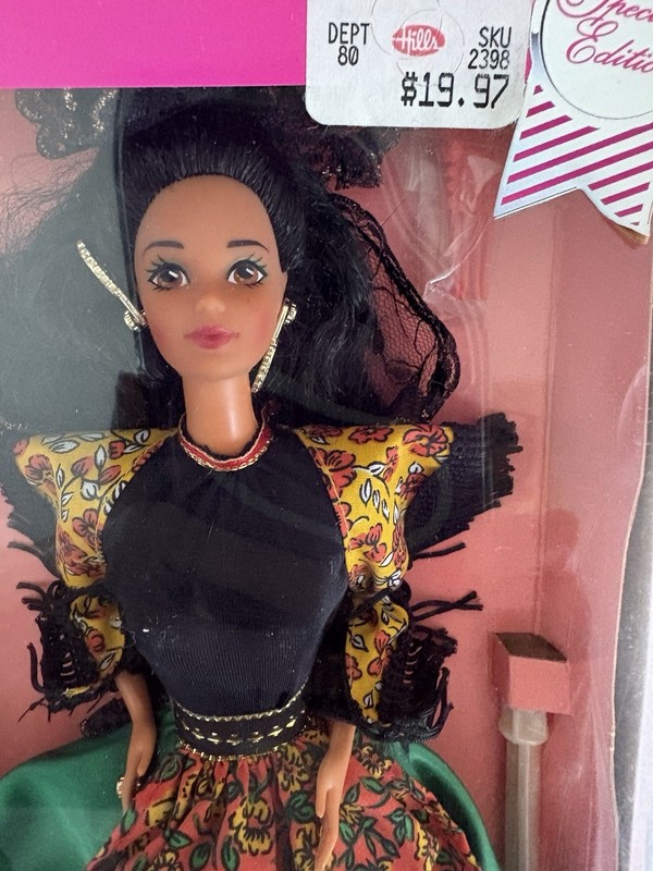 Mattel Barbie Dolls of the World Special Edition Spanish Doll Boxed 1991