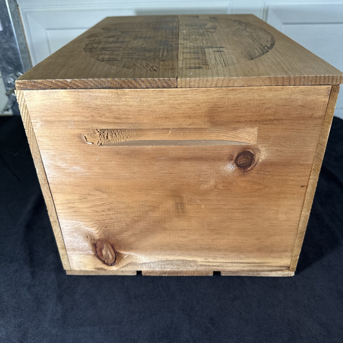 Vintage 1989 1990 Coors Winterfest Cedar Wood Beer Crate Box Rare
