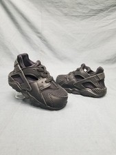 Nike Toddler Huarache Run Low Top Slip On Sneakers Black Size 4 NEW NO BOX