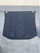 2011-2021 Jeep Grand Cherokee Rear Cargo Area Rubber Mat Liner 82212085 Oem 2011-2021 Jeep Grand Cherokee Rear Cargo Area Rubber Mat Liner 82212085 Oem