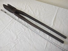 Ancienne Pince de forgeron XIXème. acier forgé 62cm de long  3kg800