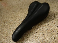 WTB Rocket V Seat Saddle Wilderness Trail Bikes Comfort Zone Black Ni Cro MTB 