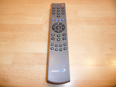  Fernbedienung Support Plus 7  15677 für TV VCR Sat CD Tape Tuner Radio   