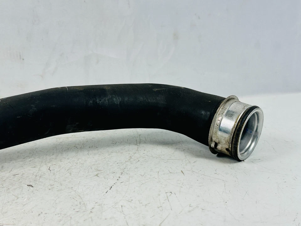 08-12 W204 MERCEDES C300 C350 НИЖНИЙ РАДИАТОР ОХЛАЖДАЮЩИЙ ШЛАНГ ТРУБА - Изображение 2 из 4