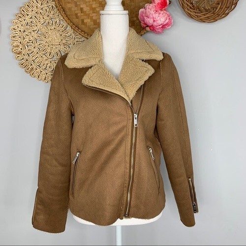 bubble coat glossy
