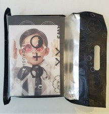 Kaws Sons And Daughters Eyewear Sunglasses Kids Set of 3 pink grey black