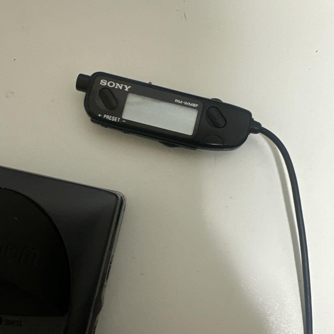 【極美DE可動品】SONY Cassette WALKMAN WM-FX909 Sony Wm-Fx909 Walkman Cassette Player Am/Fm Radio Working Portable