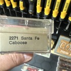 Atlas N Scale Santa Fe Cupola Caboose Red MAGNE-MATIC Coupler MPN 35634 — photo 5