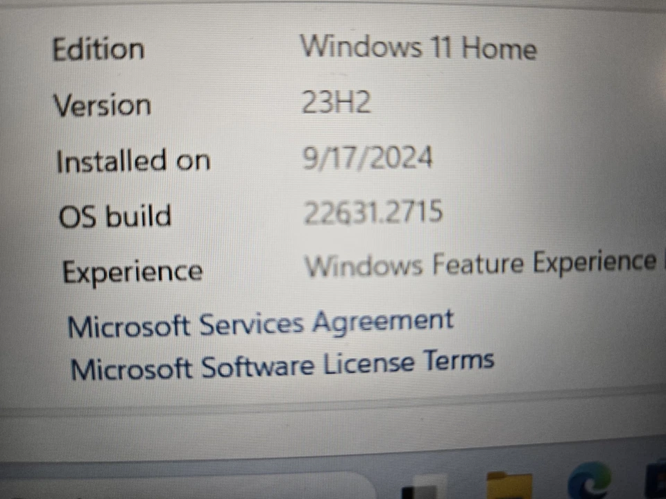 Good, slightly used laptop big screen good for students and movie lovers. - Image 3 of 4