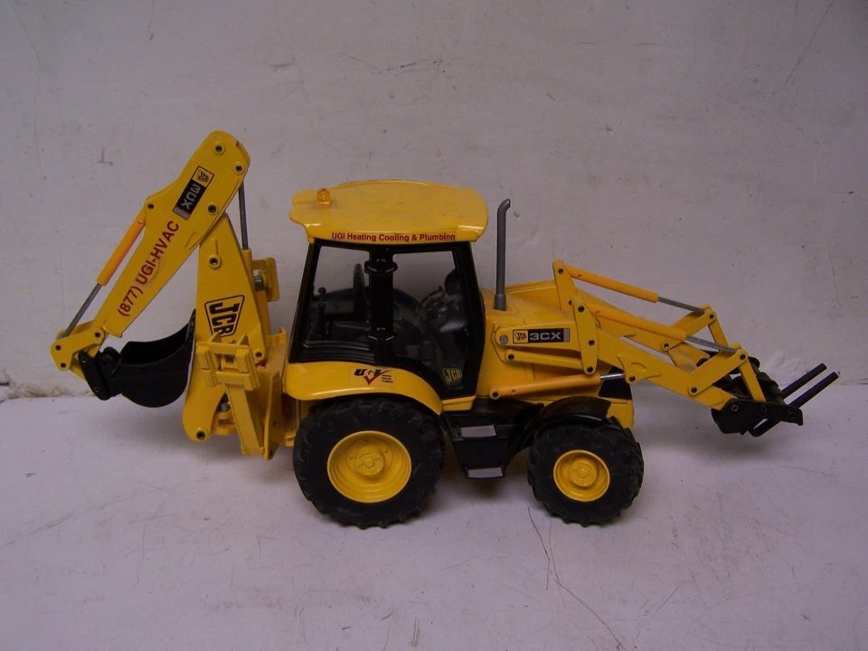 1:25 JOAL JCB 3CX CENTREMOUNT BACKHOE LOADER w/ FORKS UGI CORP ALLENTOWN PA - Image 3 of 4