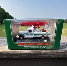 Hess 2007 Miniature Rescue Truck Toy Vehicle Gas & Oil Theme Green White Red
