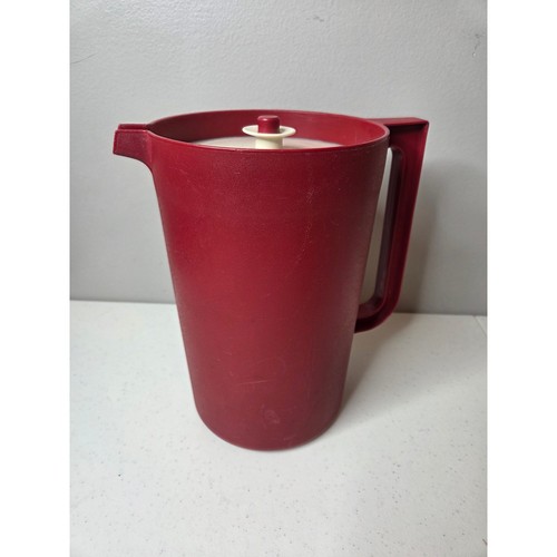 Vintage Tupperware 1 Gallon Harvest Red Pitcher Push Button 1416‑4