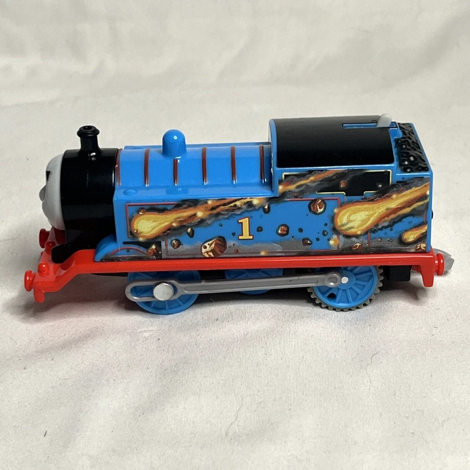 Thomas The Train Locomotive Motorized Dragon Escape Gulane 2013 - Image 2 of 4