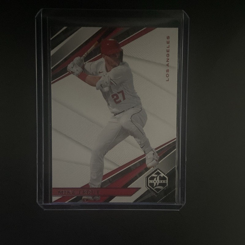 2022 Panini Chronicles #18 Mike Trout Limited Angels