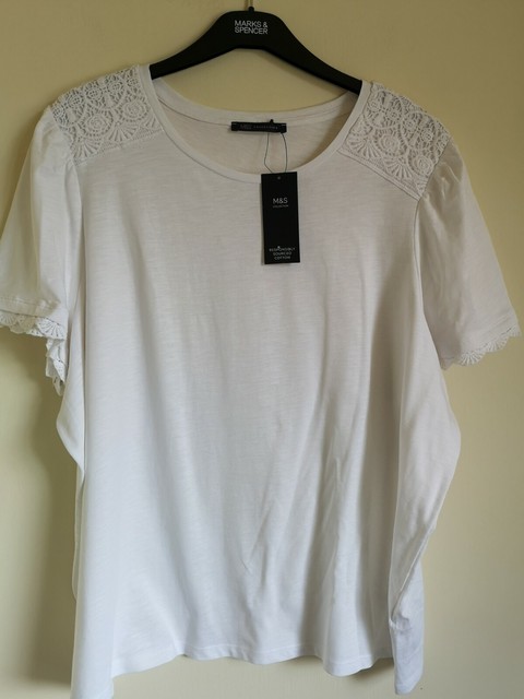 ladies white shirt size 24