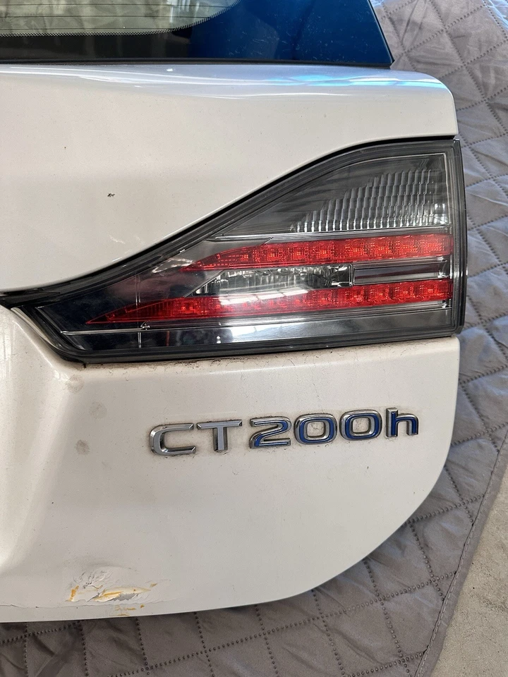 Puerta levadiza LEXUS CT200h puerta trasera escotilla carcasa OEM 2011-2017 * Foto 4 de 4