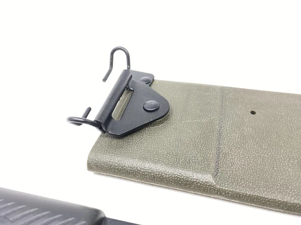 "Machete Schrade SCMACH18 con funda de 18"" de largo en general apenas usado limpio! Foto 4 de 4