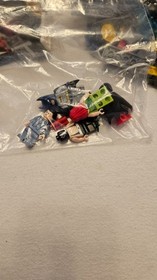 Lego 6860 The Batcave 100% Complete All Mini Figs & Manual