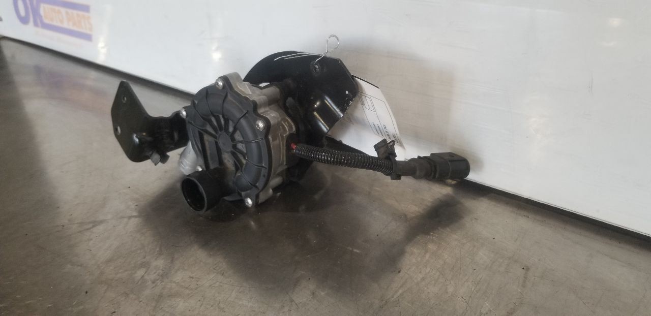 Bentley Bentayga Right Secondary air pump