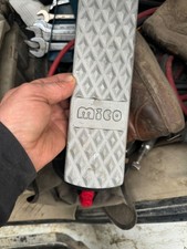 Hydraulic Brake Pedal For A Ford New Holland Tractor