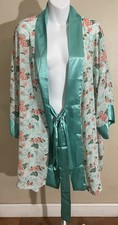Victoria  s Secret Gold Label Vintage Floral Print Short Kimono Robe - One Size