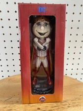 Mrs. Met as Wonder Woman Bobblehead New York Mets Mascot SGA Brand New