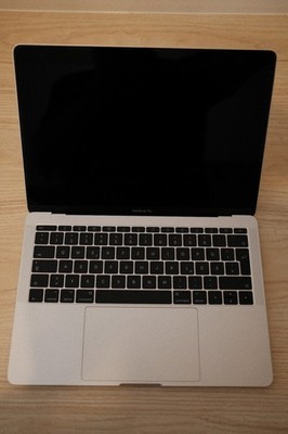 MacBook Pro 13'' 2017 A1708   128GB   Intel i5   8GB RAM   2x Thunderbolt 3