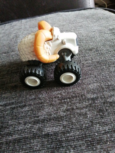 Ram Car - Blaze and the Monster Machines Monster Truck Diecast Metal - Picture 2 of 5