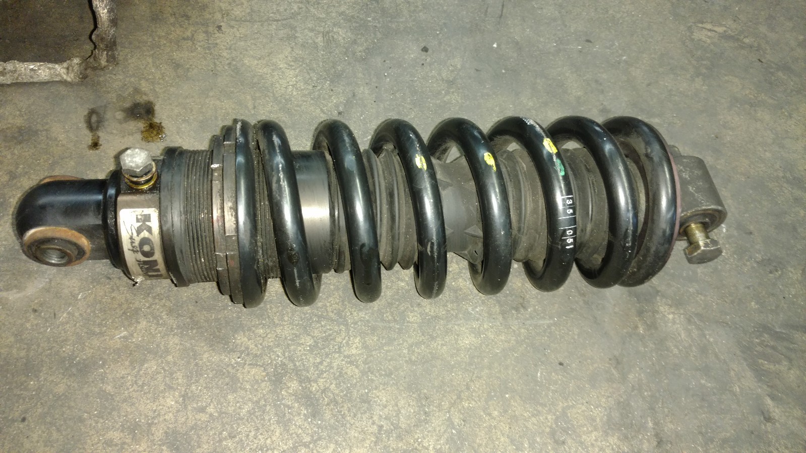 LAMBORGHINI MURCIELAGO FRONT RIGHT SHOCK ABSORBER OEM 410412031B