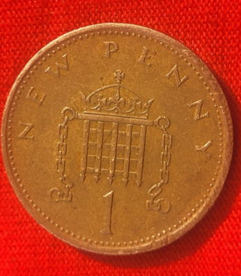 1 NEW PENNY United Kingdom 1971 Original ELIZABETH.II D. G. REG 1 NEW PENNY United Kingdom 1971 Original ELIZABETH.II D. G. REG