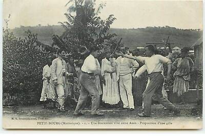 Martinique - PETIT-BOURG - A lively discussion between friends - Proposal of a