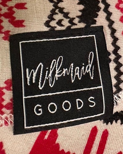 MilkMaid Goods Swaddle Blanket Nursing Cover Wrap Reindeer Snowflake Holiday USA - Picture 4 of 5