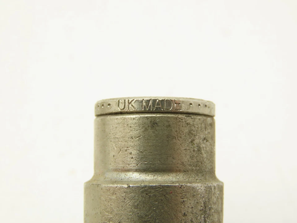 Norgren 124470748 Pneufit Swivel Male Elbow 1/2" OD Tube 1/2" MNPT Lot of 5 - Image 2 of 4