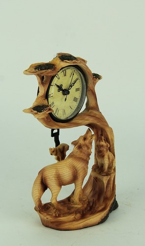 Scratch & Dent Wolf Familie Safari geschnitzte Holzoptik Uhr Figur - Bild 2 von 4