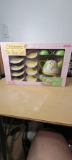 Children's vintage tin tea Set