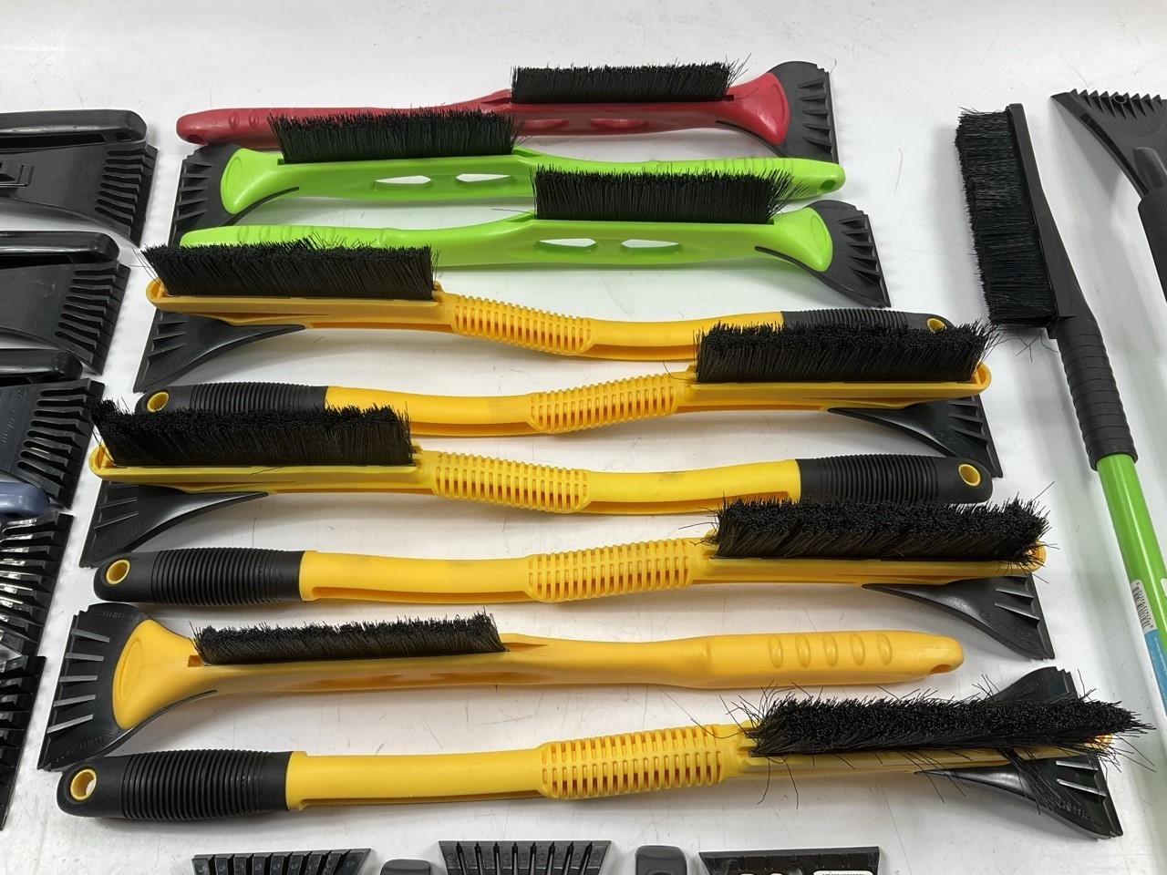 35 Assorted Mixed Ice Scrapers & Snow Broom Brushes - ICE SCRAPER Lot #11