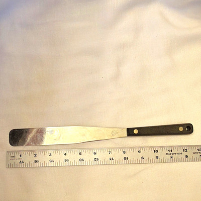 Ekco 1950 s Flint Stainless Steel Cake Icing Spreader
