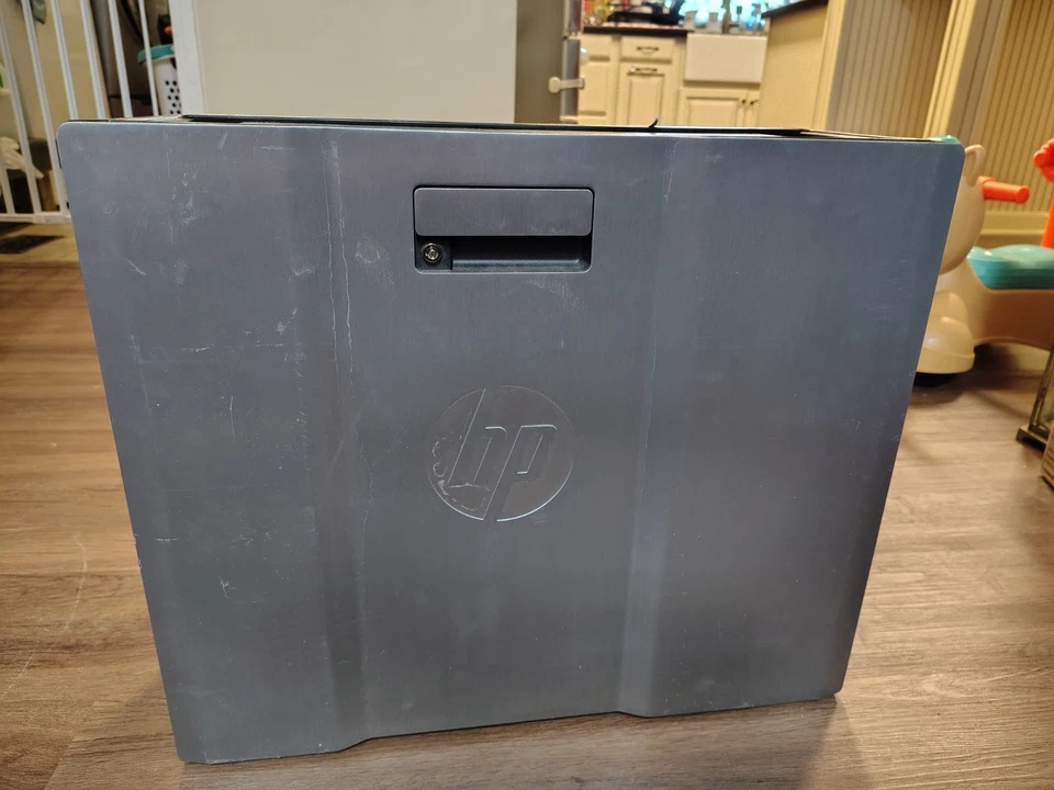 HP Z820 Workstation 2x E5-2697v2 2.7ghz 24-Cores 256gb 480gb SSD 1TB SATA K2200 - Image 3 of 4