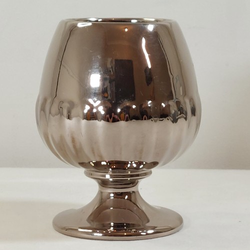 Royal Winton Golden Age Goblet Silver Coloured Ceramic 14cm Grimwades Vase Vtg - Picture 4 of 7