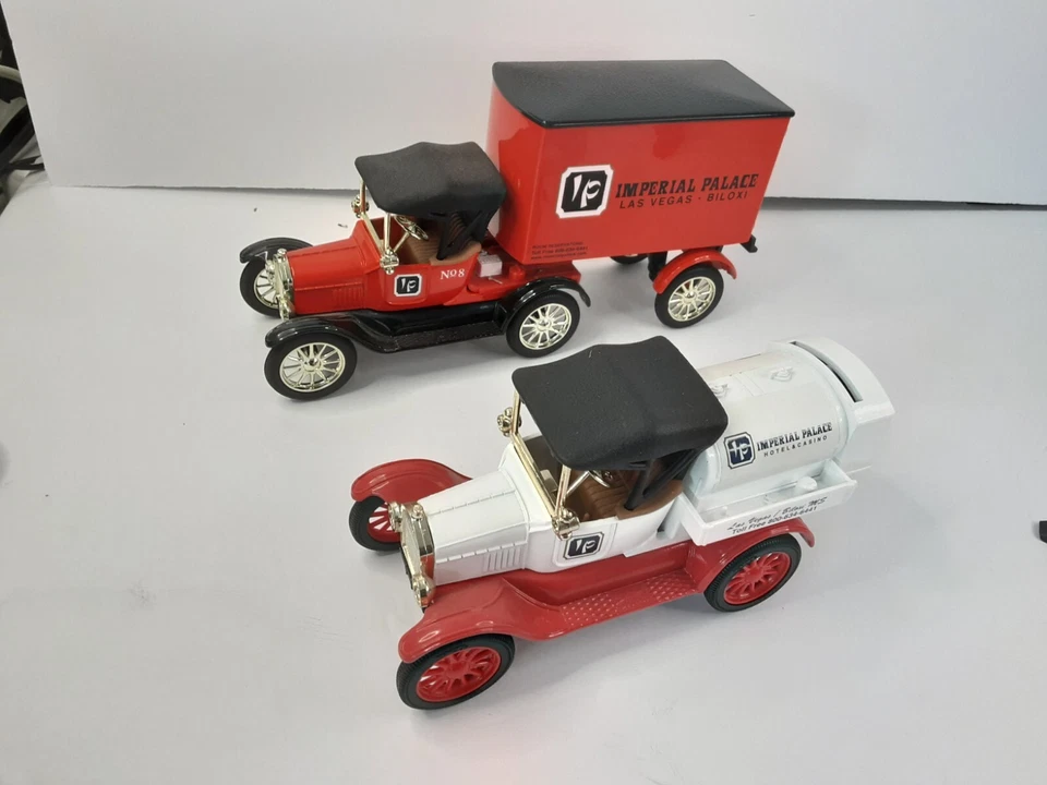 1918 Ford Cab And Trailer And 1918 Tanker Bank  Imperial Palace Casino Set - Image 2 of 4