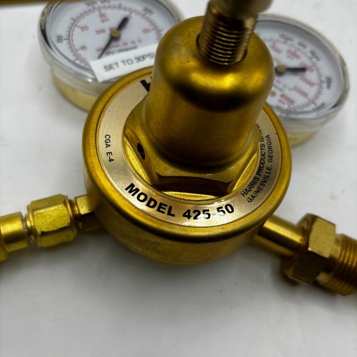 Harris CGA E-4 Model 425-50 Regulator - Picture 2 of 9
