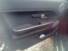 EVOQUE    2013 Front Door Trim Panel 26672930
