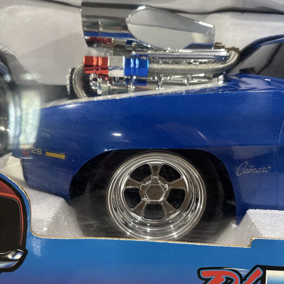 MUSCLE MACHINES RC ‘69 Camaro Blue 1:8 Scale ACTION Funline 2004 HUGE NIB - Image 4 of 4