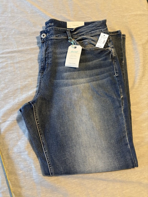 Maurice’s Slim Boot 22 Regular Mid Rise Jeans