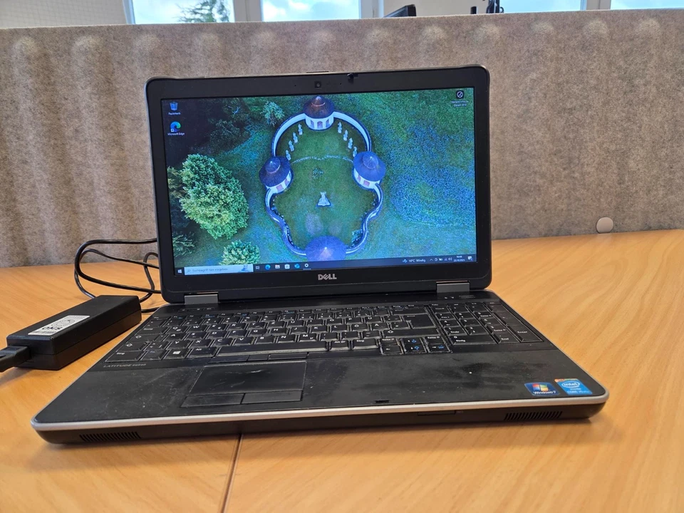 Dell Latitude E6540 · i5-4300M · 8GB · 500GB, Foto 1 von 5