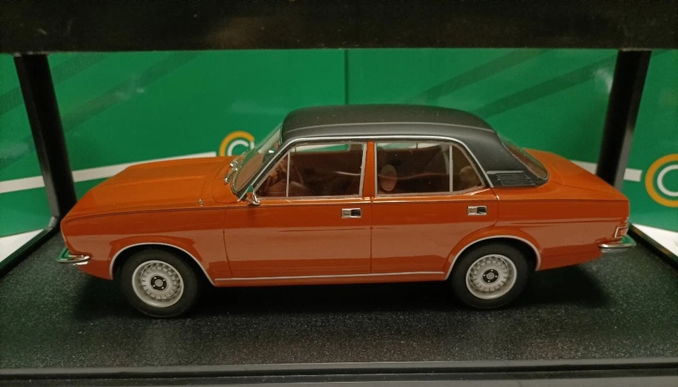Cult 1:18 Morris Marina HL 1979 Orange Marina 4-Door Sedan Model - Image 3 of 4
