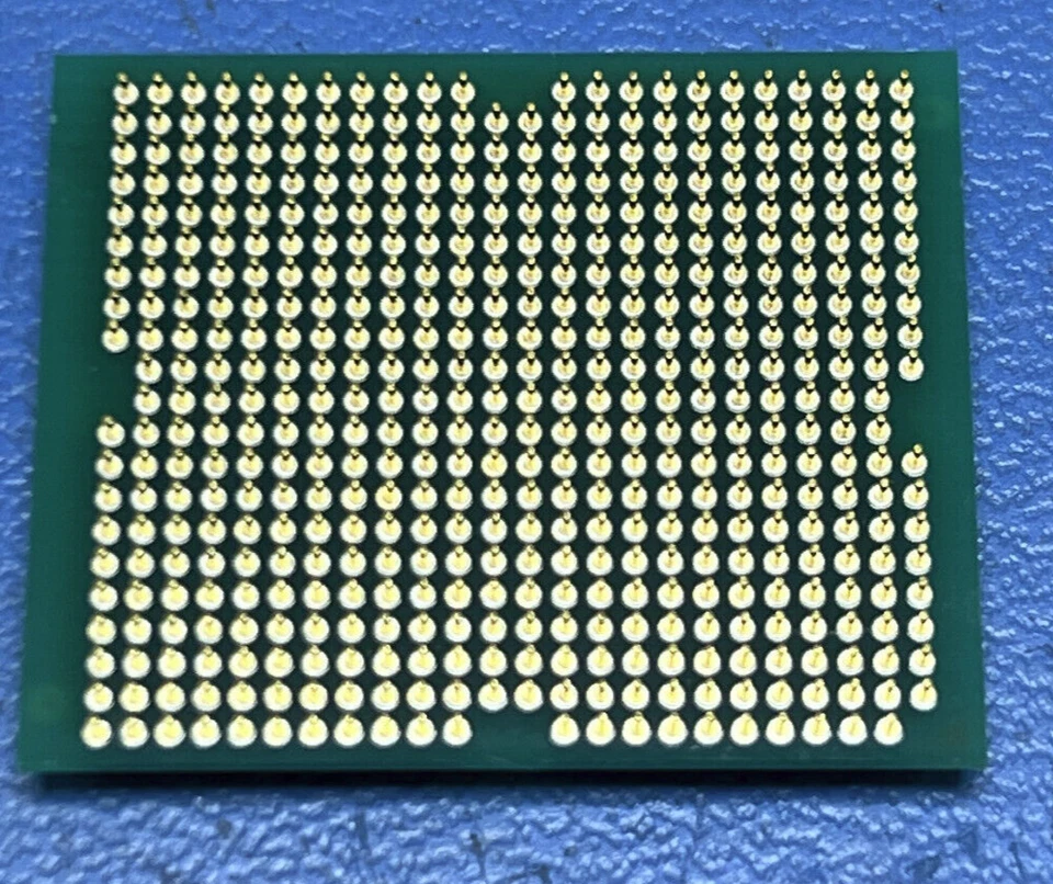 Intel Pentium III 600MHz SL4JX (KP80526GY600256) Processor NEW & UNUSED - Image 2 of 2