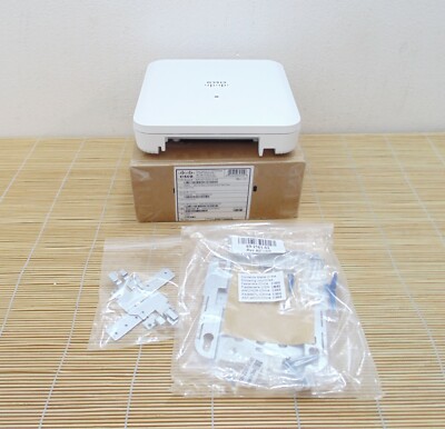 Neu Cisco AIR-AP1832I-E-K9 802.11ac Wave 2 3x3:2SS Int Ant E Reg New Open Box