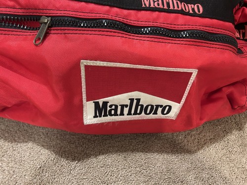 90's VINTAGE Marlboro Unlimited XL XTRA LRG Rolling Duffle Bag W/Wheels 30"X 14"